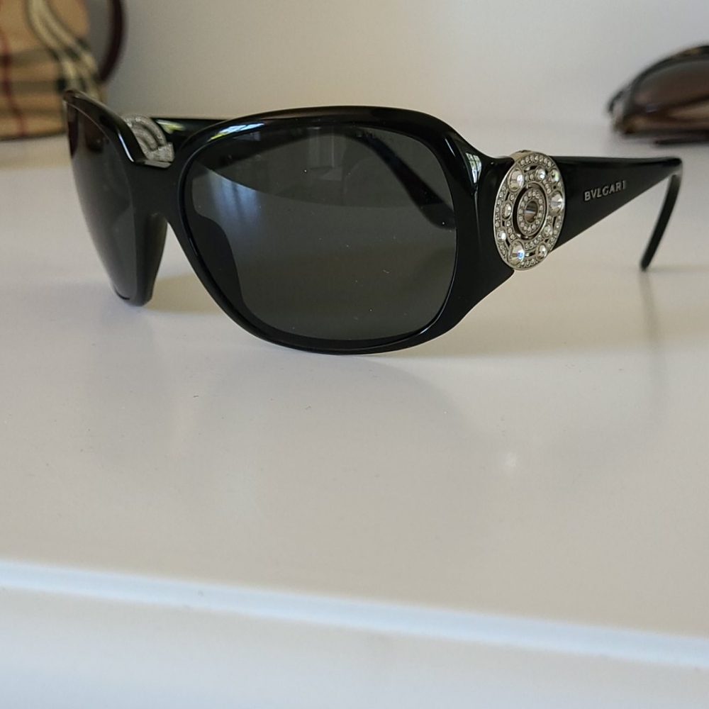 Sun glasses